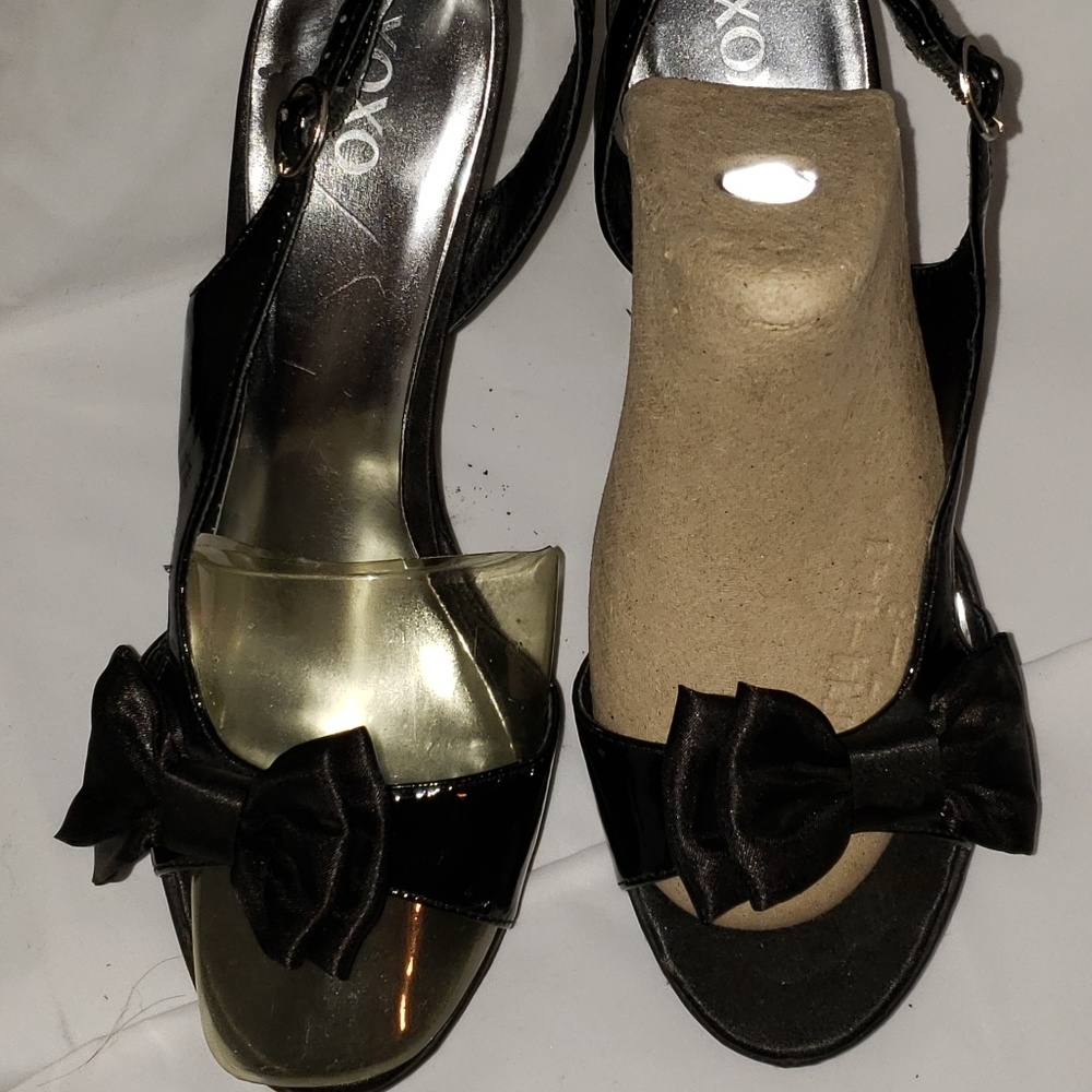 Evening pumps